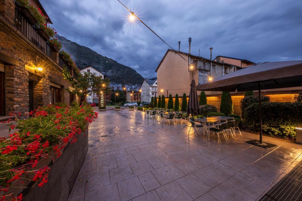 Hostal Trainera Esterri D'Aneu Exterior photo