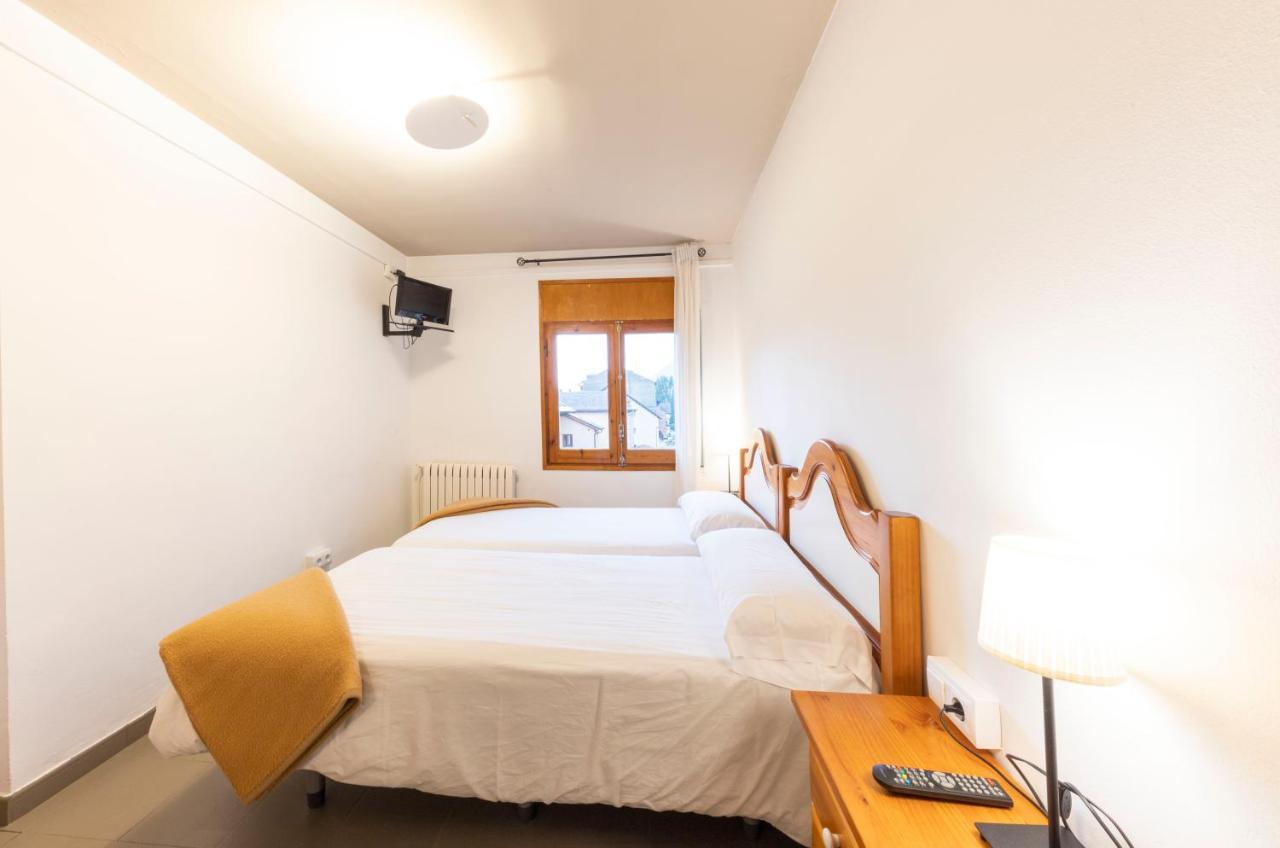 Hostal Trainera Esterri D'Aneu Exterior photo