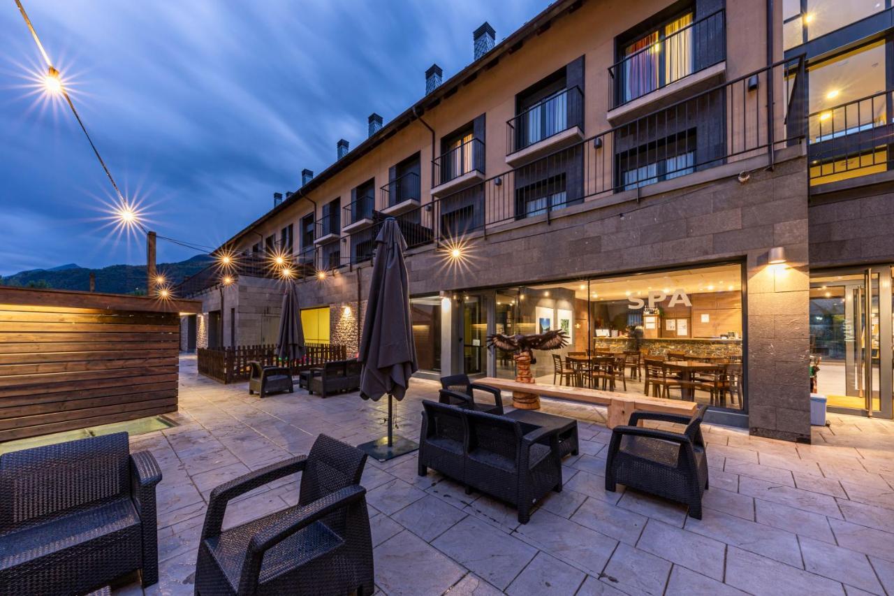 Hostal Trainera Esterri D'Aneu Exterior photo